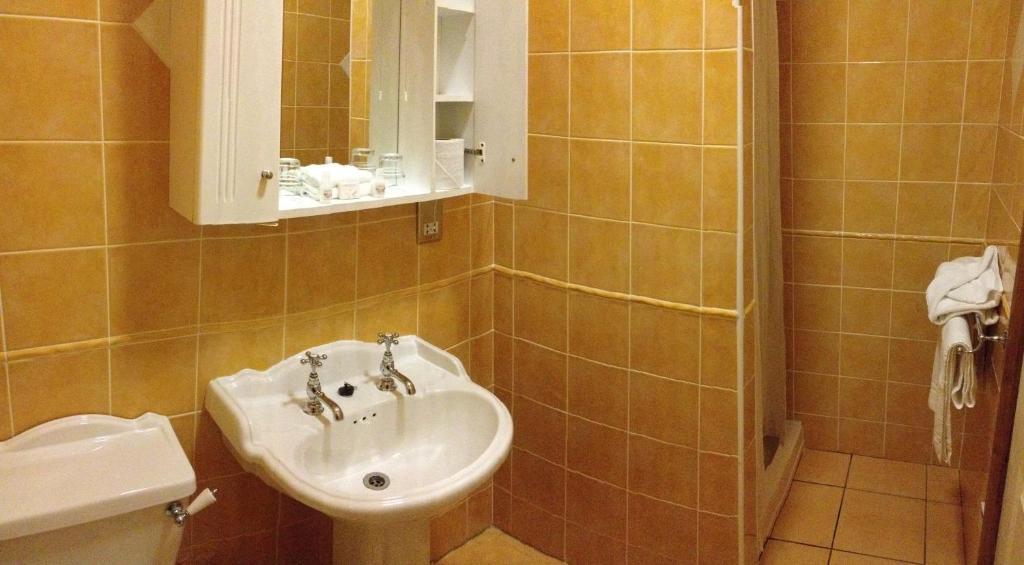Virginia'S Guesthouse Kenmare Δωμάτιο φωτογραφία